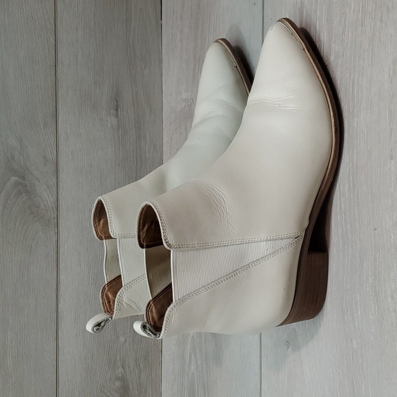 Marc Fisher LTD Womens Lyale Leather Heels Boots shoes sz 6.5M - Picture 2 of 15